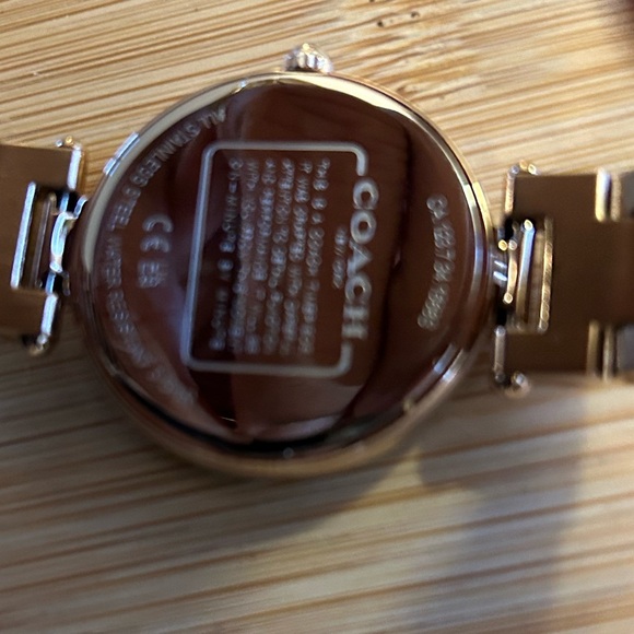 COACH PARK WATCH WITH 34mm OFF WHITE FACE & RoseGold Bracelet - Picture 6 of 8